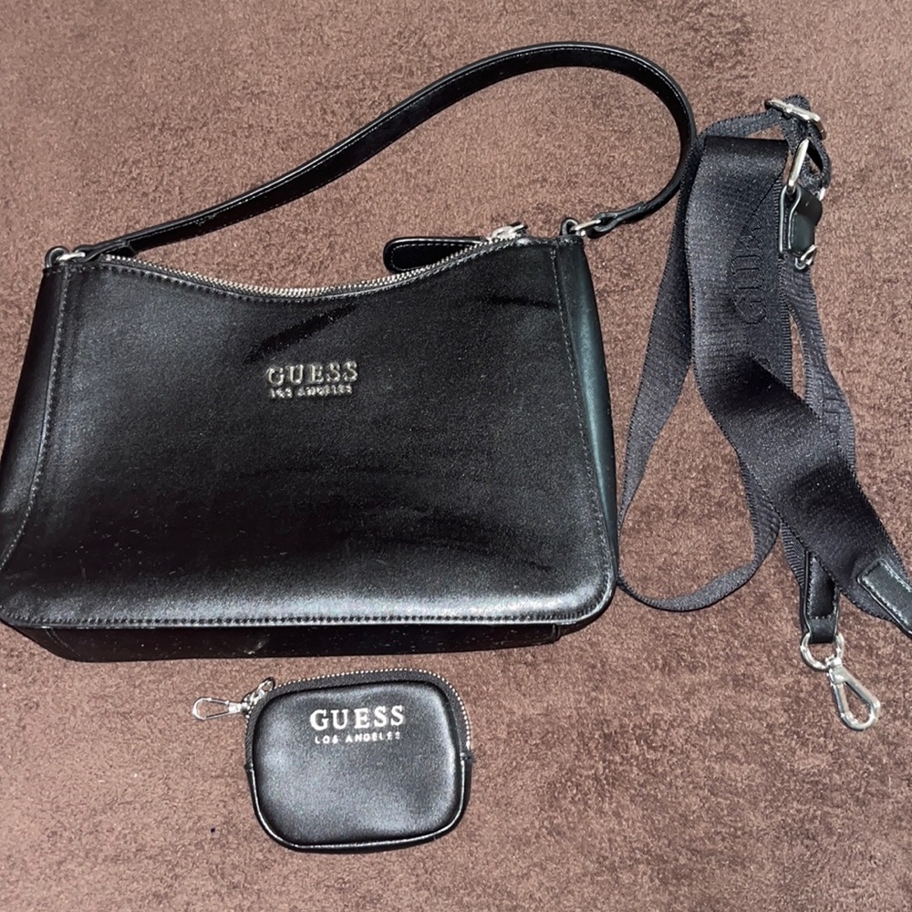 Guess, black one size comes with a small mini bag. Single use or cross bag